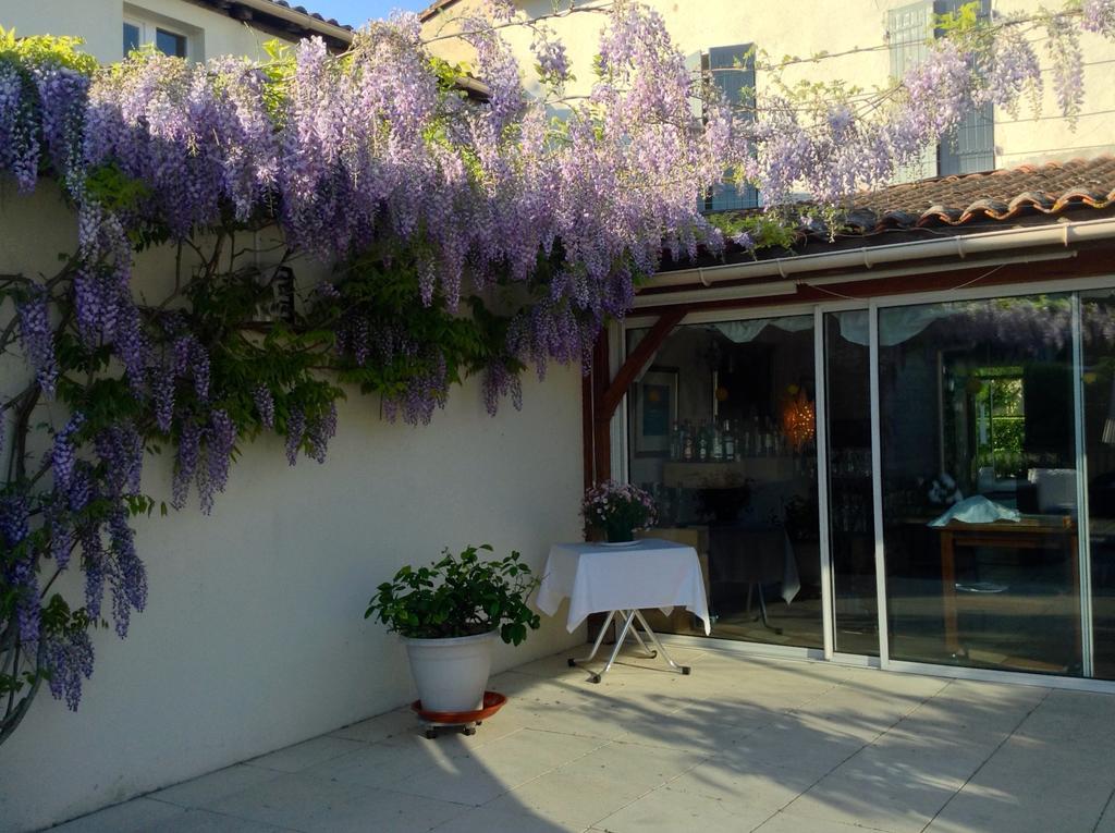L'Hotel Du Perigord Aubeterre-sur-Dronne Eksteriør bilde